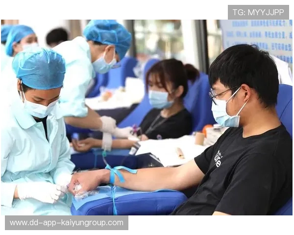 学生疑因献血获假 校方：无任何条件性要求，学生献血学校有补助吗