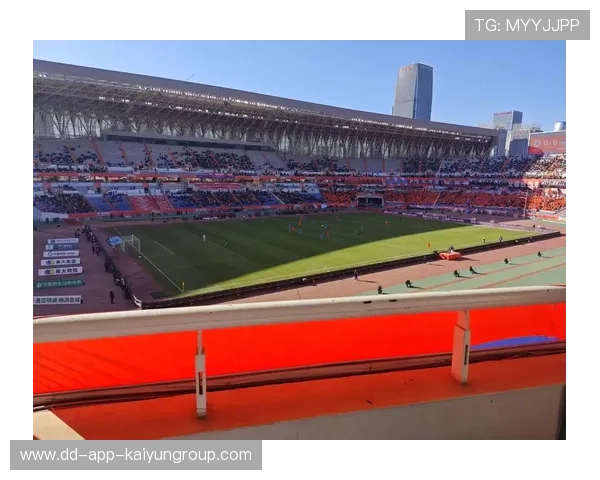 现场“激情”四溢：运动员“极速冲刺”成就奇迹