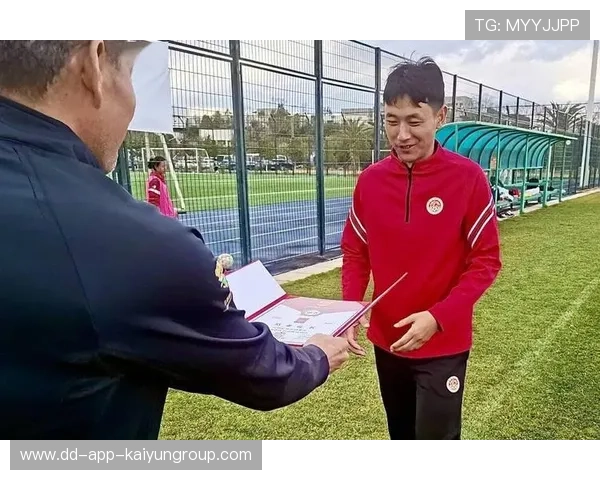 女子青训导师培训结业名单与后续追踪计划，女子青训队